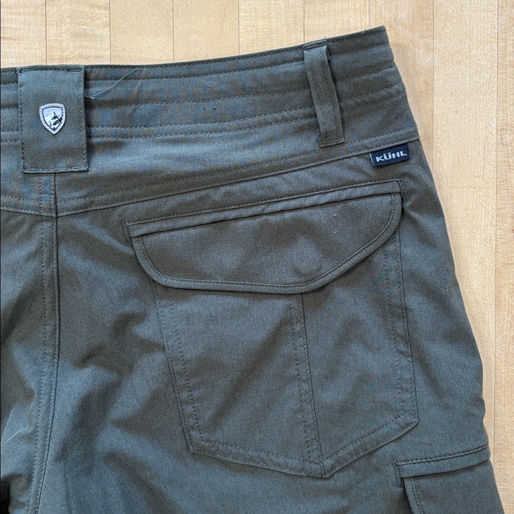 Kuhl Women’s Size 4 Freeflex Cargo 10” Short Dark Moss Green Hiking Outdoor - Picture 6 of 9